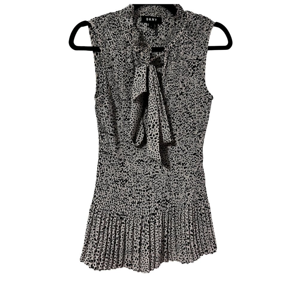 DKNY Sleeveless pleated blouse with neck tie, Size Small